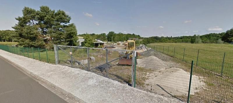 Terrain industriel - 610 m²