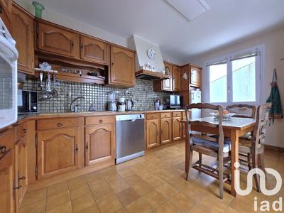 Maison - 127 m² - 6 pièces