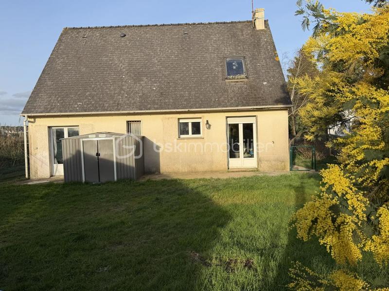 Maison traditionnelle - 110 m² - 7 pièces