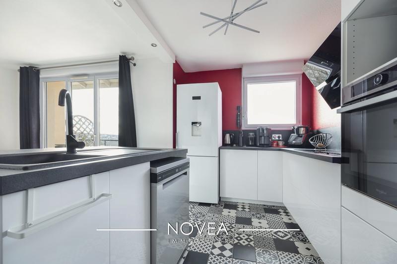 Appartement - 89 m² - 4 pièces