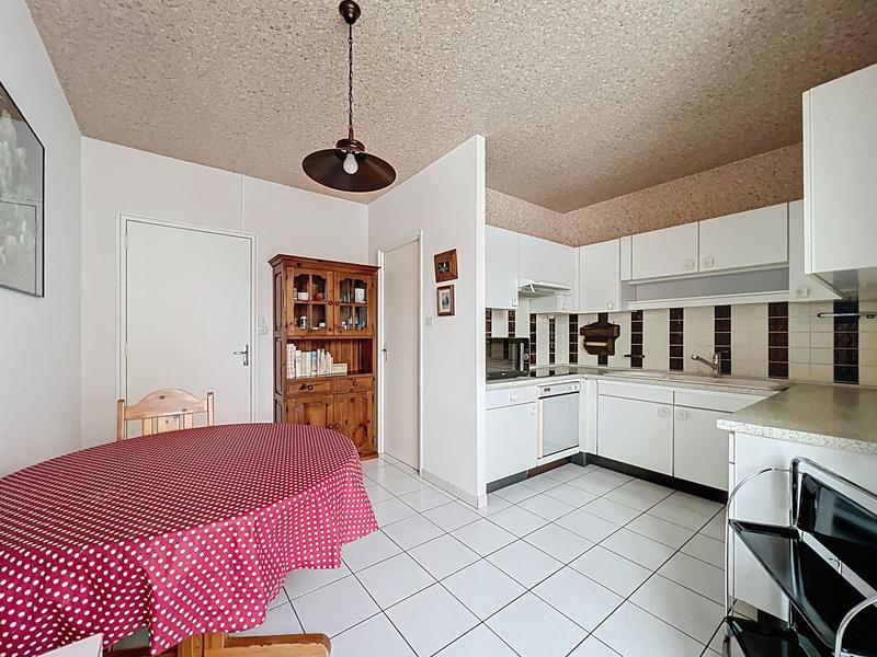 Appartement - 100 m² - 4 pièces