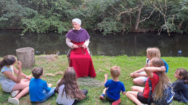 Les Étonnants Patrimoines : les maisons des trois petits cochons par Corine Vervaeke