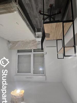 Chambre - 11 m² - 1 pièce