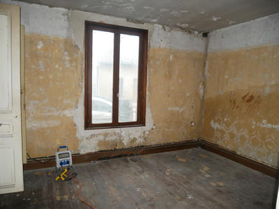 Maison - 80 m² - 6 pièces