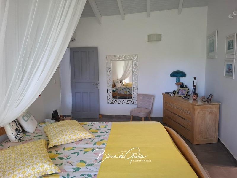 Maison - 111 m² - 4 pièces