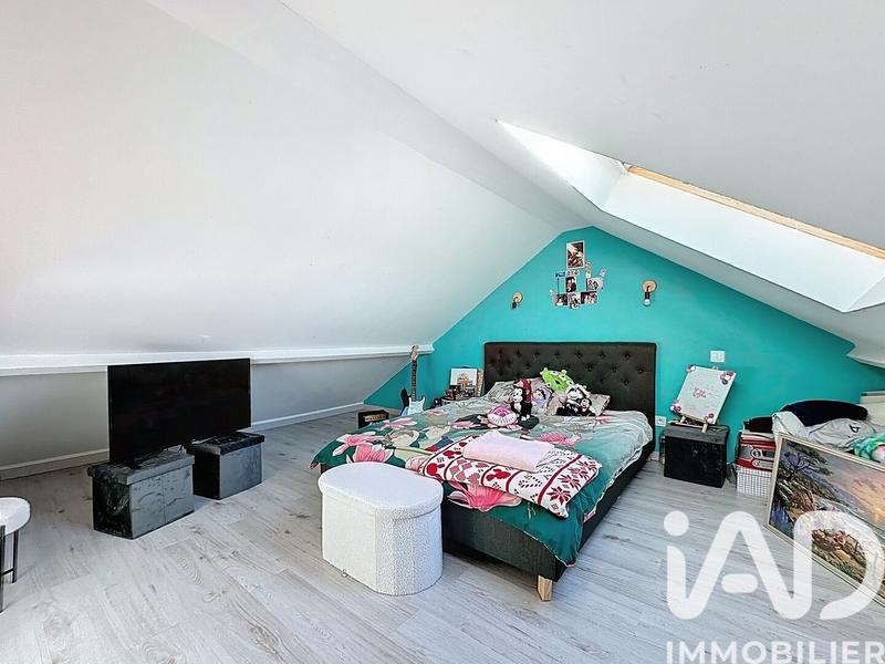 Maison - 92 m² - 5 pièces