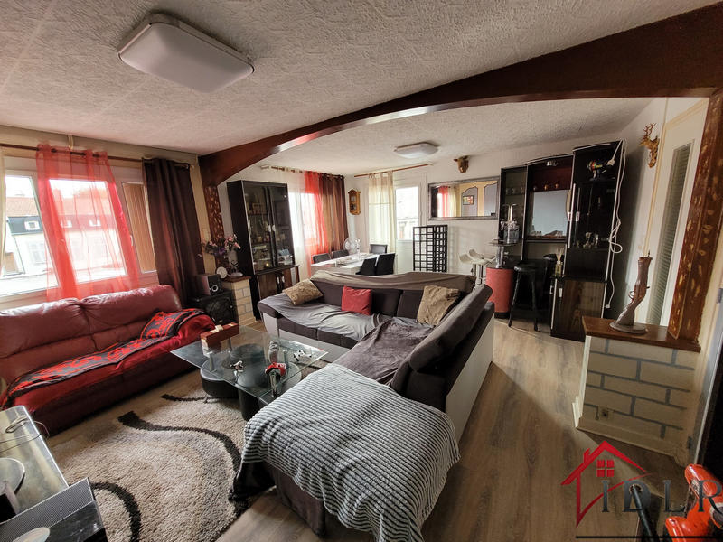 Immeuble - 200 m² - 8 pièces