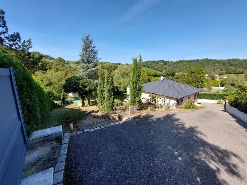 Villa - 157 m² - 6 pièces