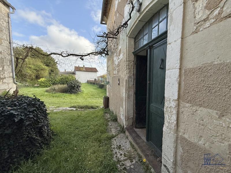 Maison ancienne - 215 m² - 14 pièces