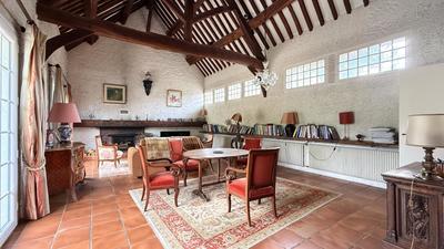 Maison - 148 m² - 5 pièces