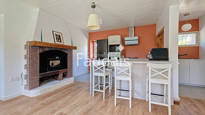 Maison - 123 m² - 6 pièces