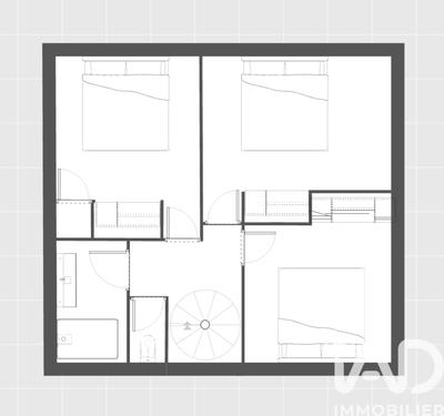 Maison - 90 m² - 5 pièces