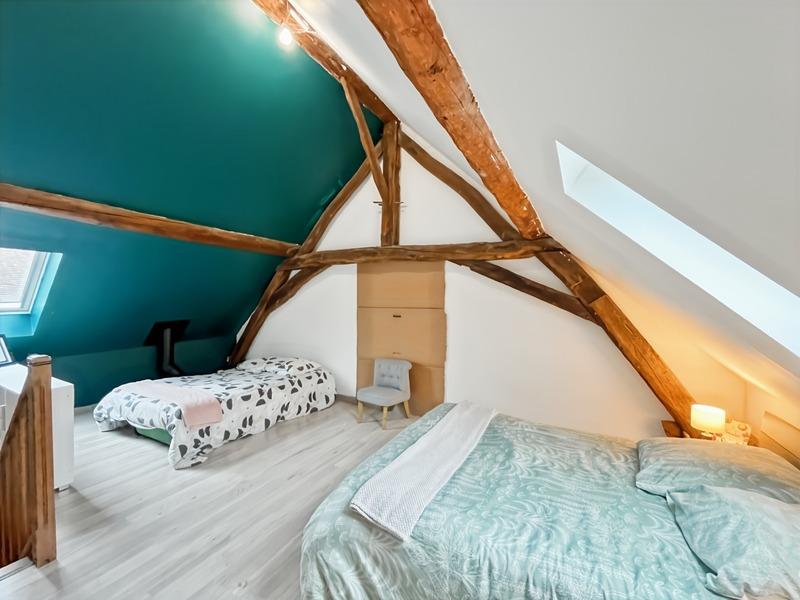 Maison - 166 m² - 7 pièces