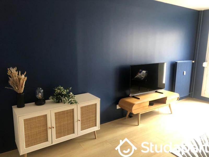 Chambre - 11 m² - 1 pièce