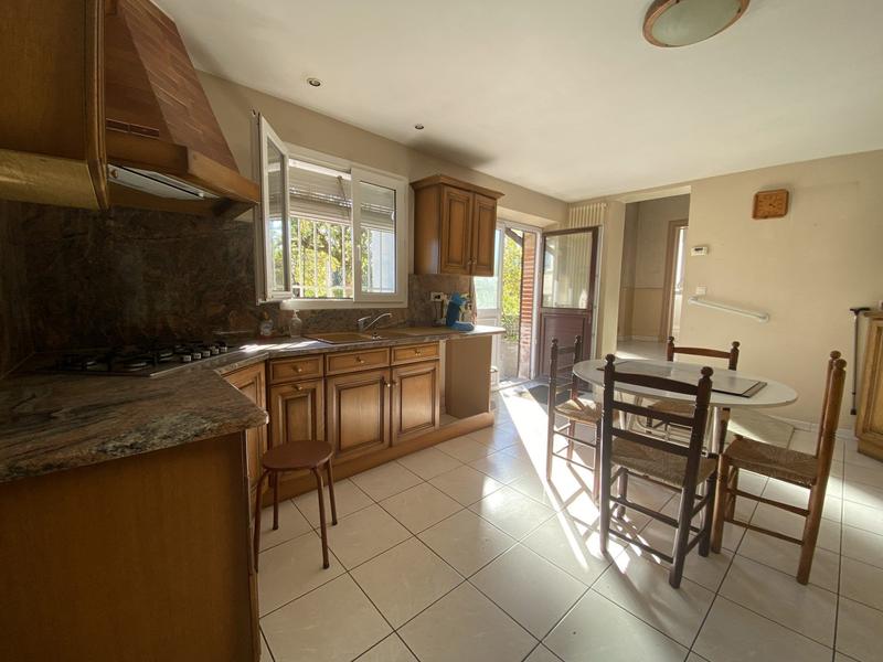 Maison - 148 m² - 6 pièces