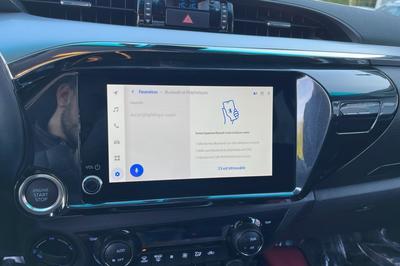 Toyota Hilux 2.8 D4-D 204 Legende 4pl