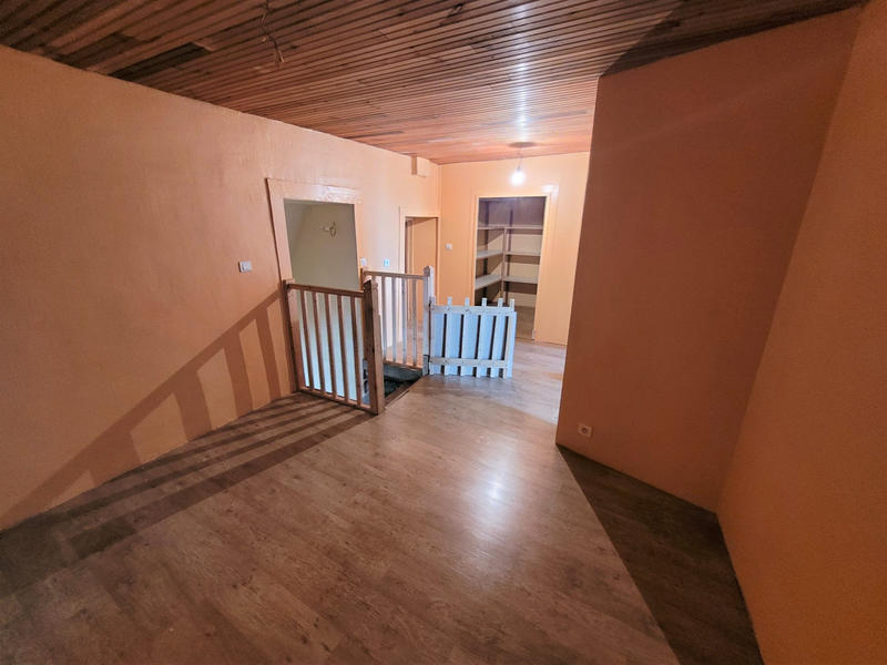 Maison - 190 m² - 6 pièces