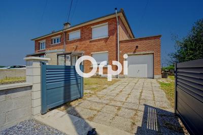 Maison - 100 m² - 4 pièces