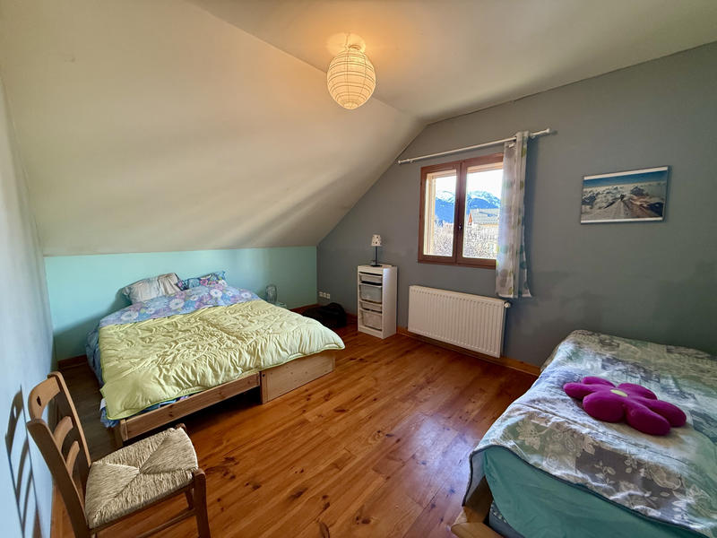 Maison - 180 m² - 6 pièces