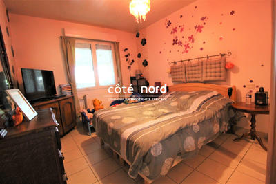 Maison - 325 m² - 8 pièces