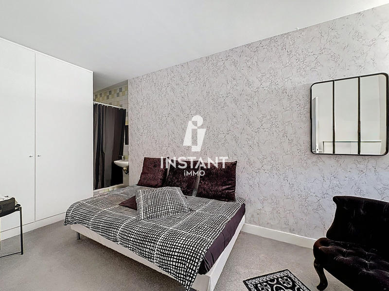 Maison - 179 m² - 6 pièces