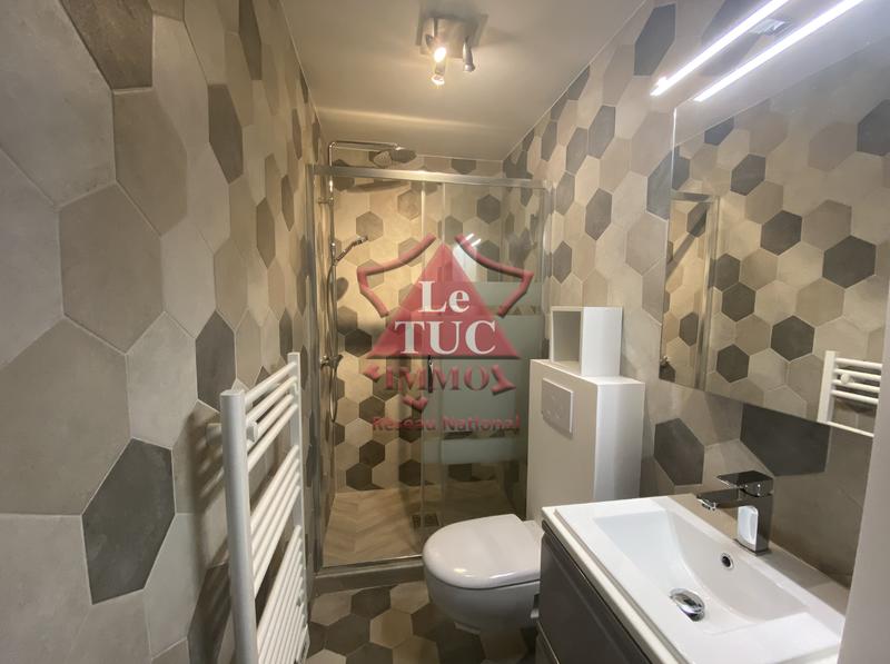 Appartement - 94 m² - 4 pièces