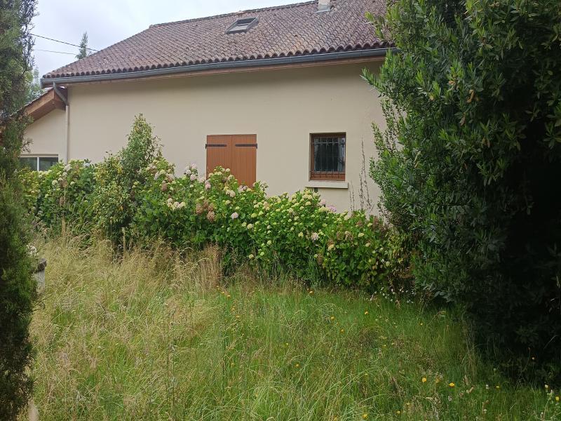 Propriété - 167 m² - 10 pièces