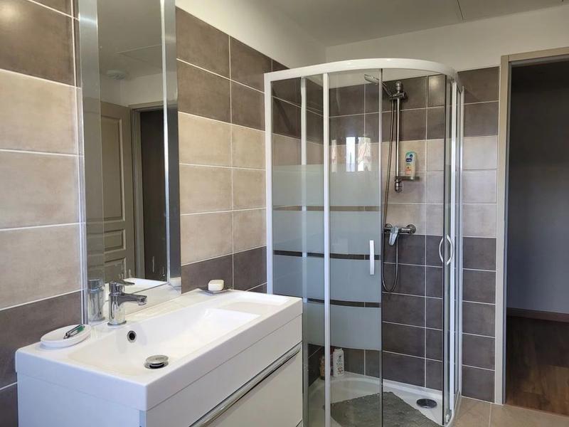 Propriété - 237 m² - 8 pièces