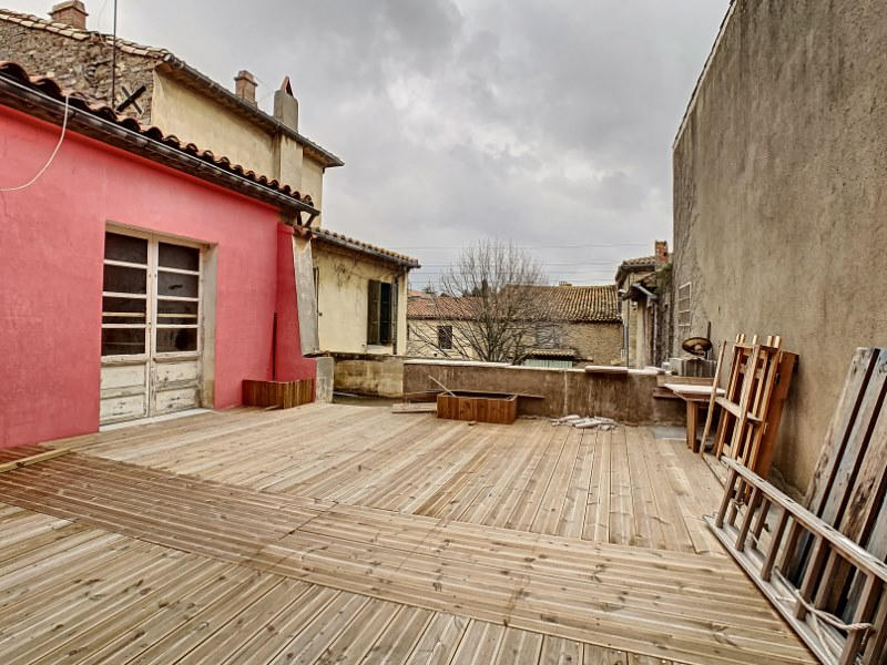Propriété - 349 m² - 12 pièces