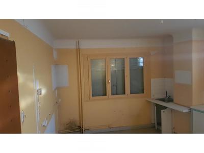 Maison - 250 m² - 12 pièces