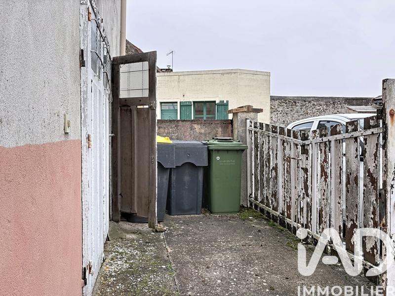 Maison - 94 m² - 5 pièces