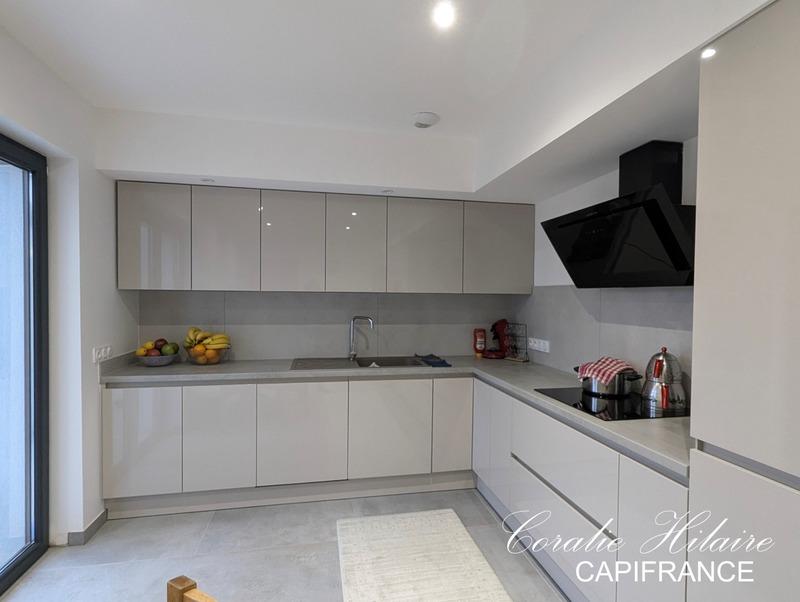 Maison - 150 m² - 7 pièces