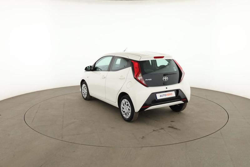 Toyota Aygo 1.0 Vvt-i X-Play 5p 72 ch
