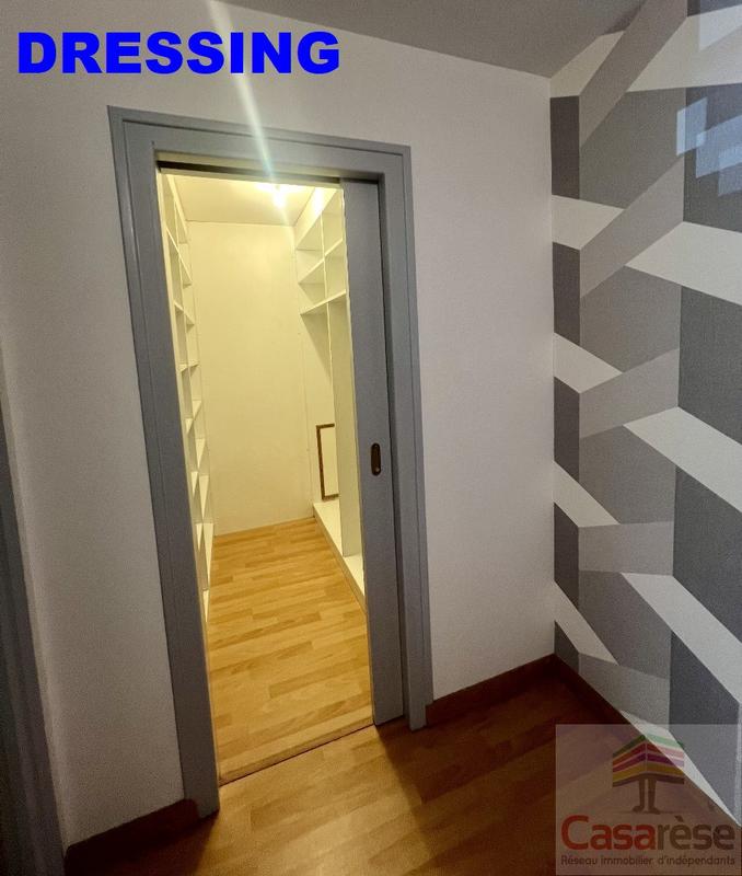 Appartement - 145 m² - 6 pièces