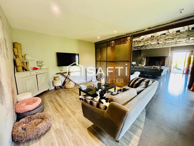 Maison - 177 m² - 7 pièces