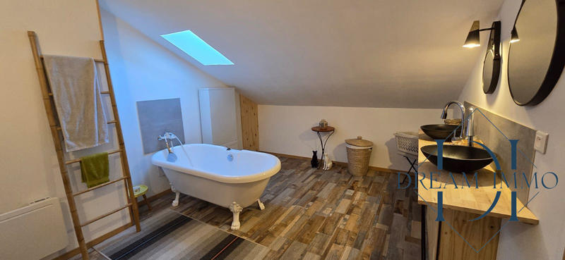 Maison ancienne - 175 m² - 5 pièces