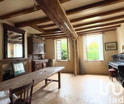 Maison - 225 m² - 6 pièces