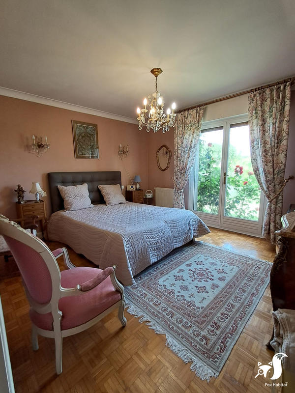 Maison - 167 m² - 7 pièces