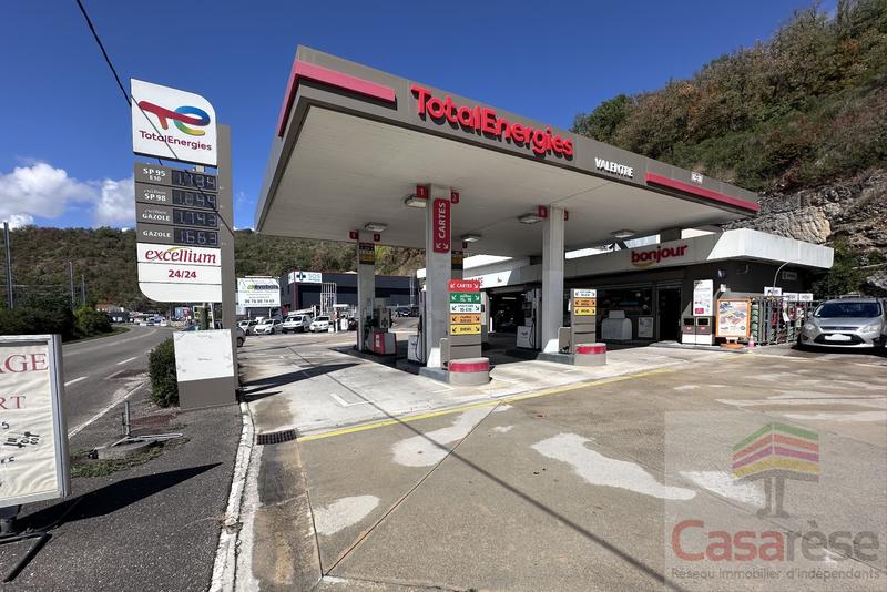 Fonds de commerce - 6 825 m²