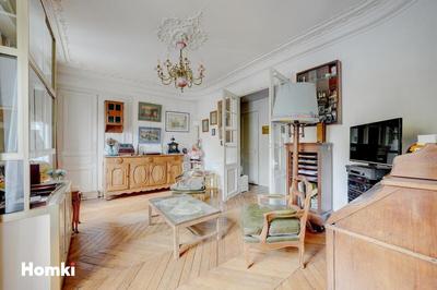 Appartement - 87 m² - 4 pièces