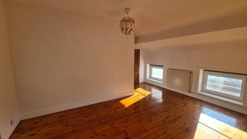 Appartement - 104 m² - 3 pièces