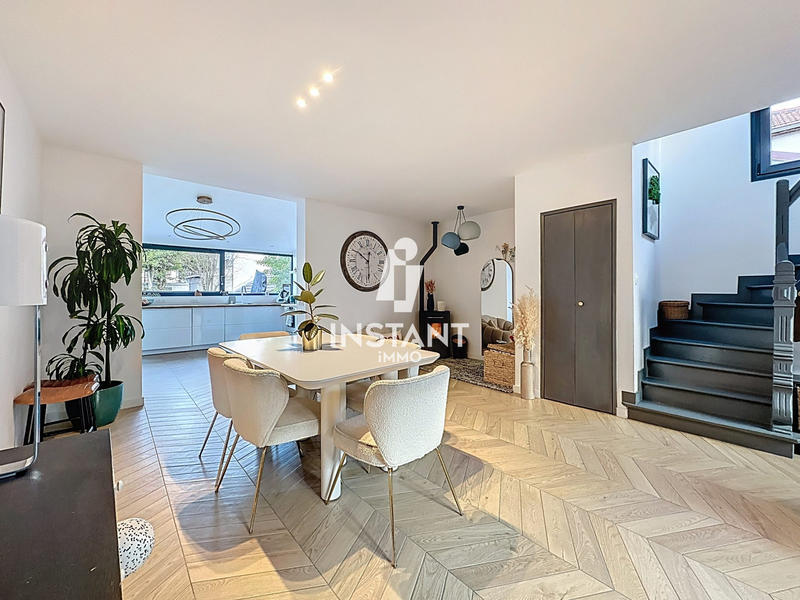 Maison ancienne - 132 m² - 7 pièces