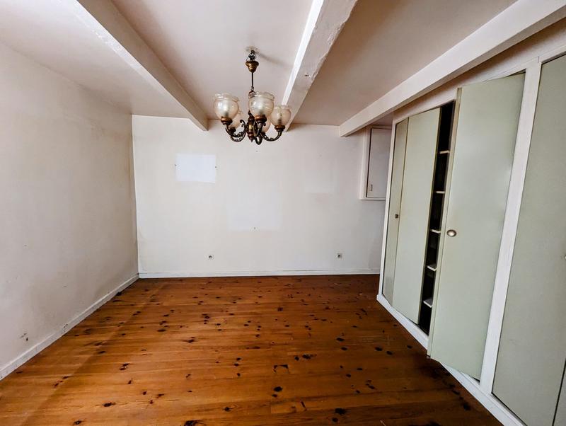 Maison - 80 m² - 7 pièces