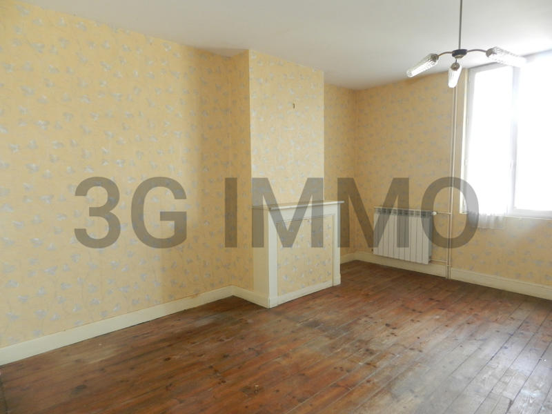 Maison - 162 m² - 8 pièces