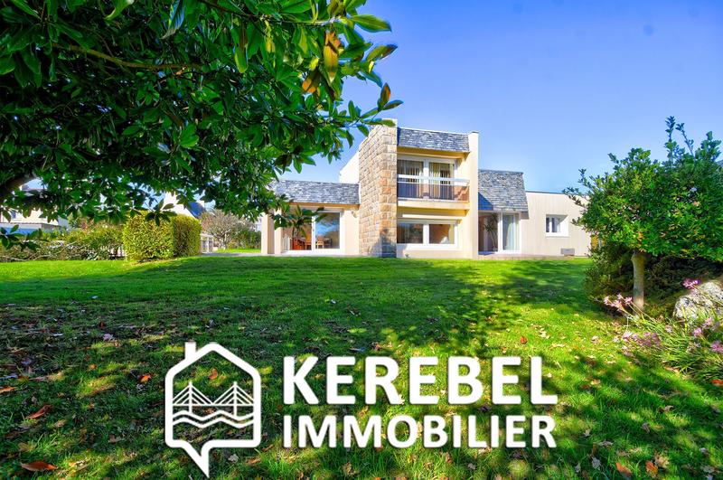 Maison - 170 m² - 7 pièces