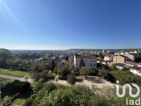 Appartement - 60 m² - 2 pièces