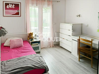 Maison - 138 m² - 8 pièces