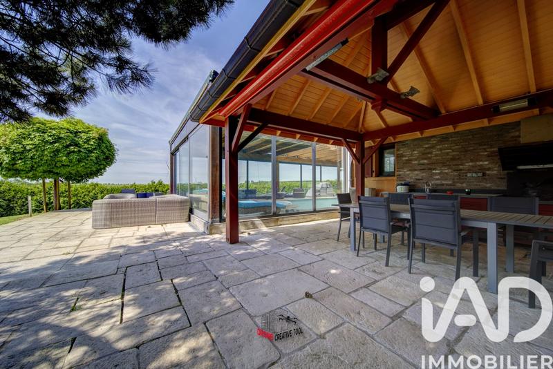 Maison de maîtres - 294 m² - 8 pièces