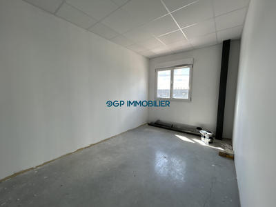 Local commercial - 140 m²
