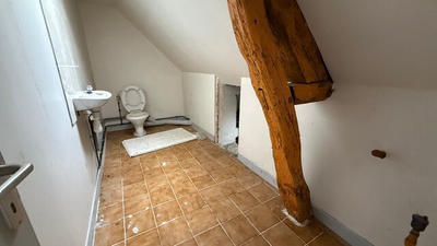 Maison - 96 m² - 5 pièces